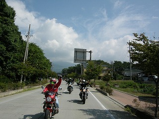 09AKI-touring42.jpg (33156 �o�C�g)