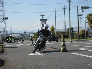 09school7-040.jpg (27572 �o�C�g)